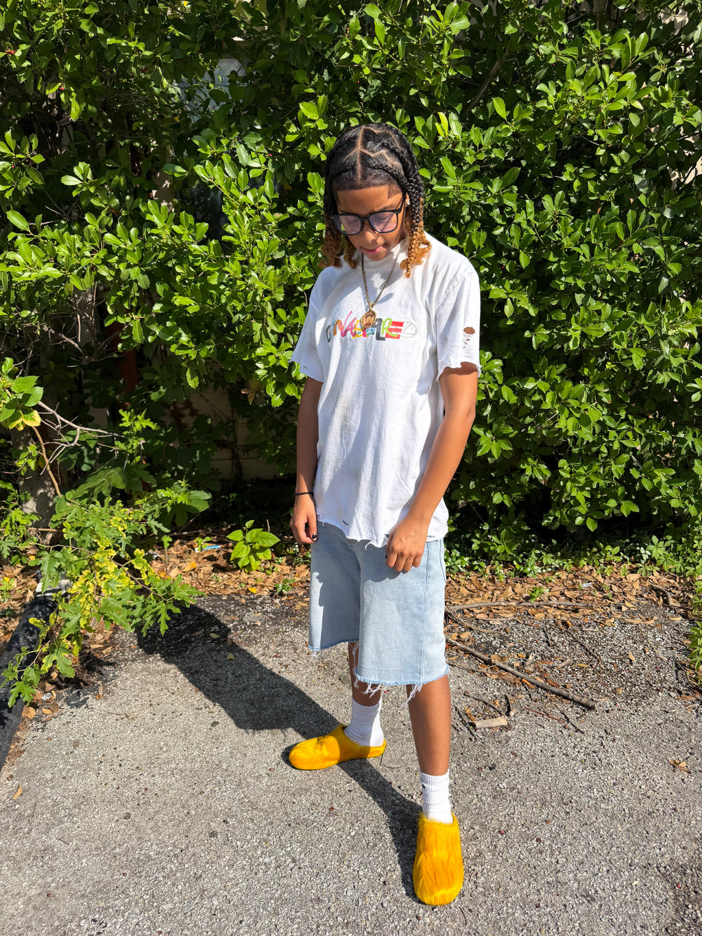 LOGOS Tee